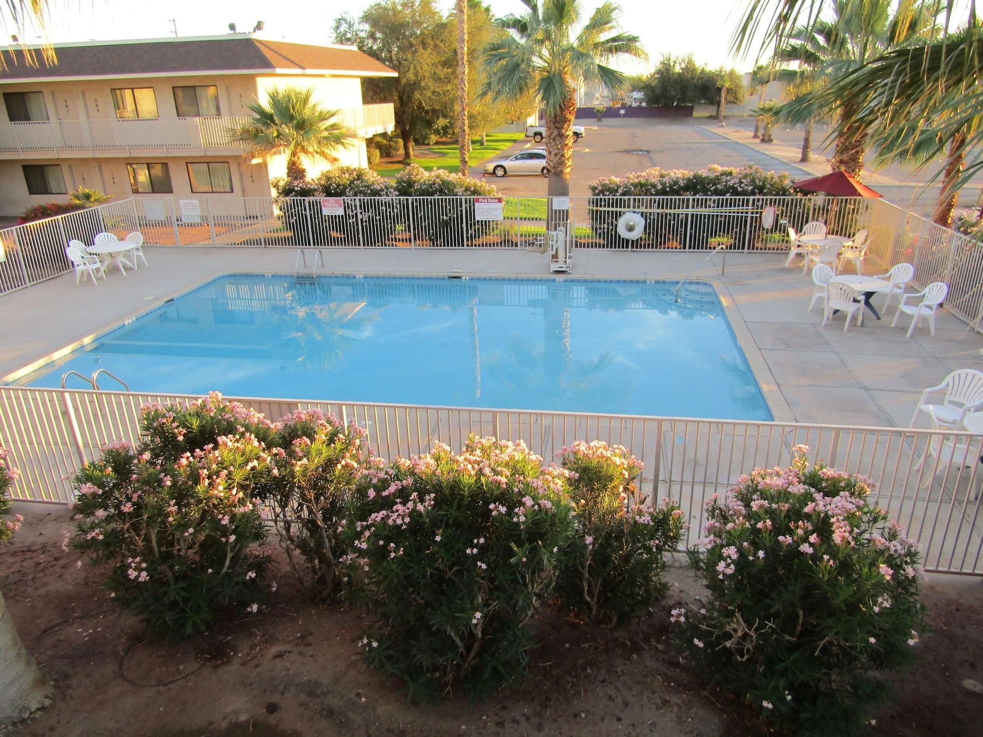 יומה Budgetel Inn & Suites מראה חיצוני תמונה
